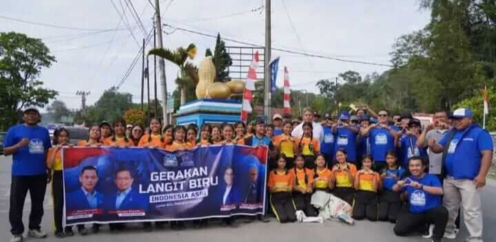 Gotong Royong Jaga Alam, Pemkab Taput Bersama Partai Demokrat dan Masyarakat Tanam Pohon