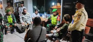 Wujudkan Rasa Aman bagi Masyarakat, Koramil 05/Bantar Gebang Gencarkan Patroli Malam Bersama Aparat Kepolisian dan Linmas