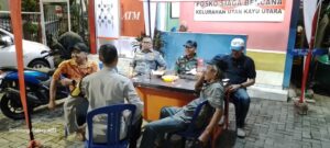 Jaga Kamtibmas, Koramil 02/Matraman Bersama Komduk Gelar Patroli/Siskamling Keliling