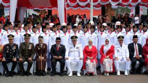 Kasdim 0507/Bekasi Bacakan Teks Pembukaan UUD 1945 pada Upacara HUT ke-81 Kemerdekaan RI Tingkat Kota Bekasi