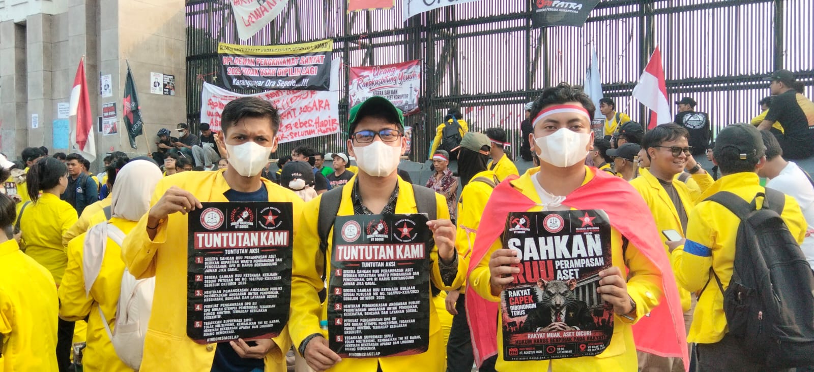RUU Perampasan Aset Jadi Tuntutan Utama, Mahasiswa UT Geruduk DPR