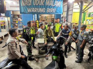 Patroli Sinergi Bersama Polri, Koramil 05/Bantar Gebang Antisipasi Perkembangan Situasi Keamanan Wilayah