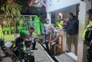 Cegah Gangguan Kamtibmas, Koramil 03/Teluk Pucung Perkuat Patroli Malam di Wilayah Binaan