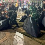 Tak Hanya Amankan HUT RI ke-81, Prajurit Kodam Jaya Bersihkan Kawasan Monas