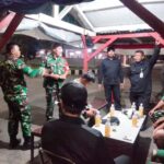 Koramil 06/Cakung Gelar Patroli/Siskamling, Jaga Keamanan dan Ketertiban