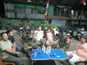 Sinergi TNI-Polri dan Warga Perkuat Siskamling, Koramil 01/Jatinegara Jaga Kamtibmas Tetap Kondusif