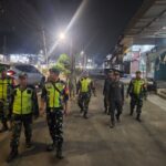 Patroli Tanpa Henti, Koramil 02/Pondok Gede Bersama Polri dan Satpol PP Pantau Kamtibmas Malam Hari