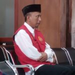 Dakwaan Jaksa: Warga Semampir Beli 35 Butir Ekstasi Rp10 Juta, Hendak Dijual Lagi
