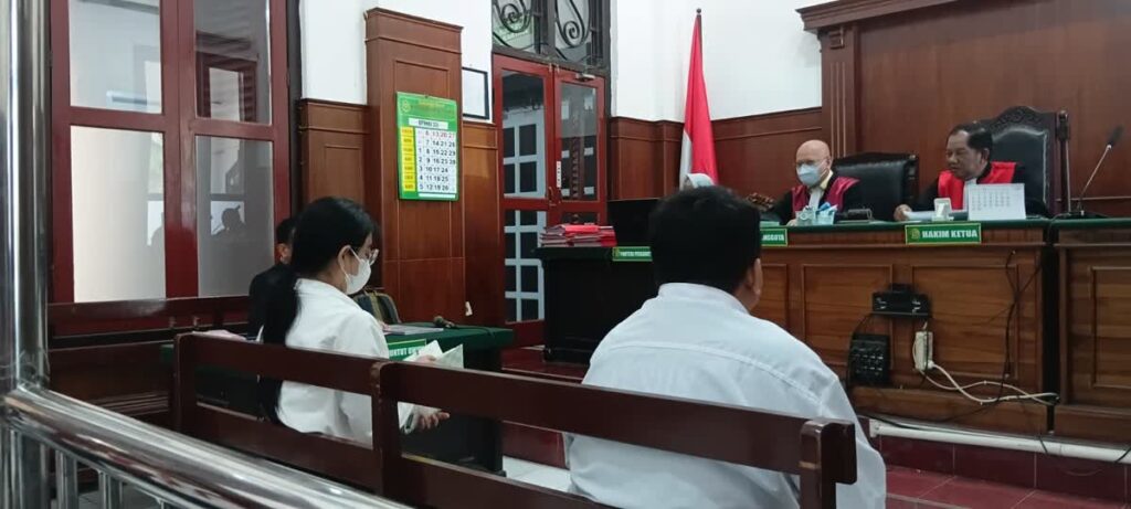 “Sudah Jatuh Tertimpa Tangga”, Investasi Berujung Pidana, Agustin Widyawati Berharap Hati Nurani Hakim