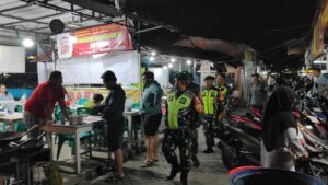 Jaga Keamanan Lingkungan, Koramil 01/Kranji Bersama Aparat Keamanan Susuri Wilayah Binaan
