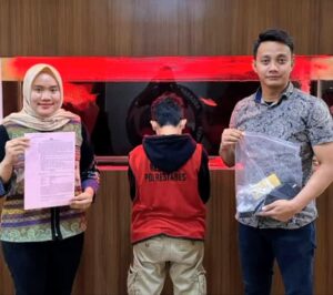 Digerebek di Kamar Kos Simo Sidomulyo, Residivis Jombang Ditangkap Bawa Sabu dan Ekstasi
