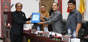 Wabup Ariston Sampaikan Nota Pengantar P-APBD 2026 dan Penyertaan Modal Pada Bank Sumut