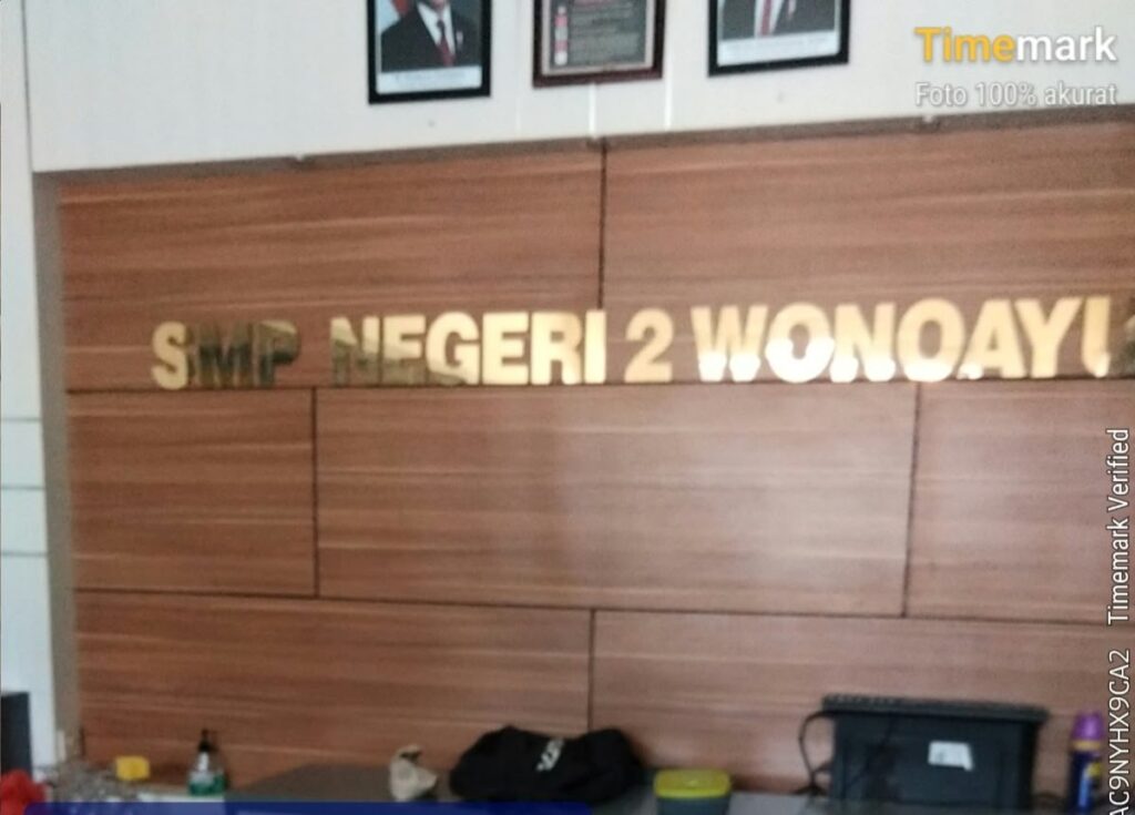 Legalitas Koperasi Seragam SMPN 2 Wonoayu Jadi Misteri Publik