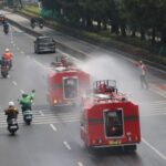 Kodam Jaya Kerahkan 147 Water Tank Bersihkan Debu Vulkanik di Sejumlah Wilayah