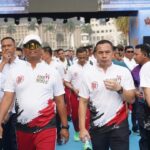 Fun Walk HUT TNI ke-81 Meriah, Pangdam Jaya Bersama TNI-Polri dan Masyarakat Bergerak menuju Monas