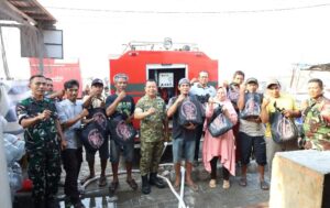 Koramil 05/Cilincing Salurkan Air Bersih untuk Warga Kalibaru, Rangkaian Bakti TNI AD HUT ke-81