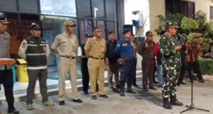 Patroli Siskamling Koramil 04/Pulogadung Perkuat Kamtibmas Wilayah