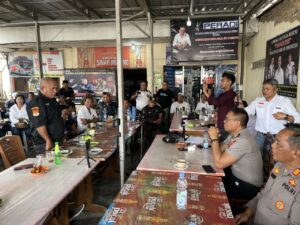 Kapolres Toba Duduk Bersama Wartawan dan LSM, Perkuat Sinergi Lawan Narkoba dan Jaga Kamtibmas