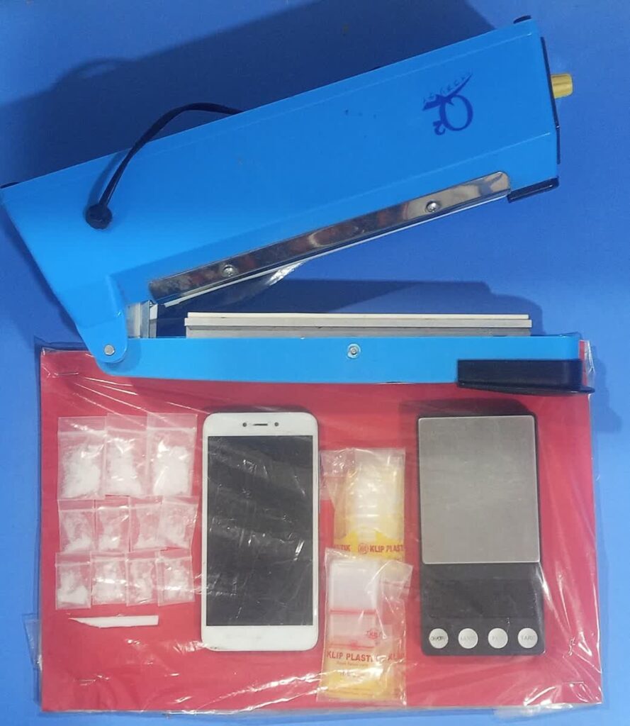 Satresnarkoba Polres Pelabuhan Tanjung Perak Sita 5,65 Gram Sabu