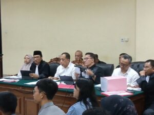 Sidang Korupsi ESDM Jatim: Saksi Ungkap Aliran Uang Ratusan Juta dan Pembelian Emas Antam 