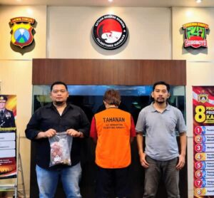 Polrestabes Surabaya Sita 40 Paket Sabu di Kos Ploso