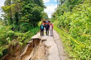 Bupati Humbahas Instruksikan Penanganan Longsor, Akses Jalan Kembali Normal