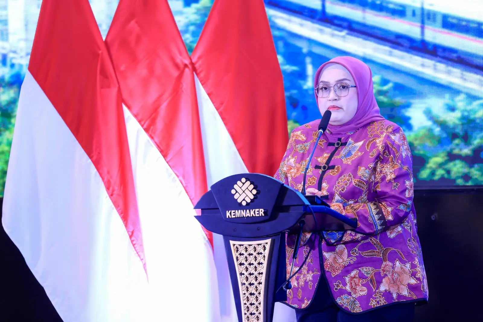 Direktur Jenderal Pembinaan Hubungan Industrial dan Jaminan Sosial Tenaga Kerja Kemnaker, Indah Anggoro Putri
