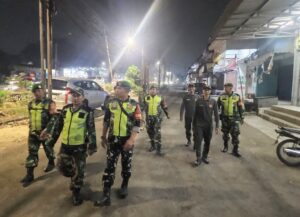 Rutin Gelar Patroli Malam, Koramil 02/Pondok Gede Cegah Kejahatan dan Jaga Kamtibmas di Wilayah Binaan
