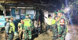 Jaga Wilayah Tetap Kondusif, Koramil 04/Jati Asih Gencarkan Patroli Malam
