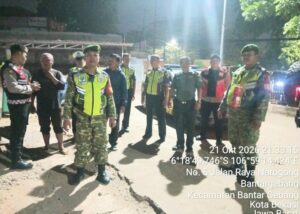 Perkuat Patroli Malam Koramil 05/Bantar Gebang Pastikan Keamanan dan Kenyamanan Lingkungan Demi Warga