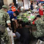 Kodim 0502/JU Gelar Karya Bakti Bedah Rumah dan Bersihkan Pasar Sungai Bambu