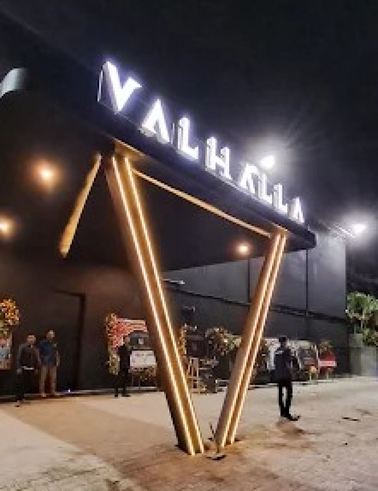 BNNP Jatim Razia Hiburan Malam Surabaya: 18 Orang Terindikasi Positif Narkoba